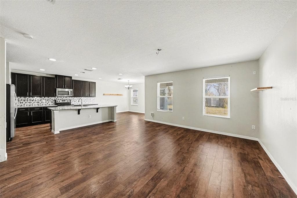 10233 NEWMINSTER LOOP, RUSKIN, FL 33573 — zdjęcie 4
