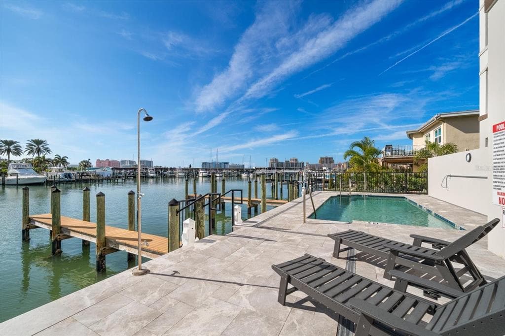 211 DOLPHIN POINT # 4, CLEARWATER, FL 33767 — zdjęcie 3