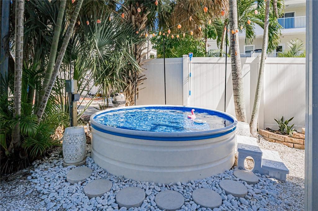 115 CANAL AVENUE # 3, INDIAN ROCKS BEACH, FL 33785 — zdjęcie 3