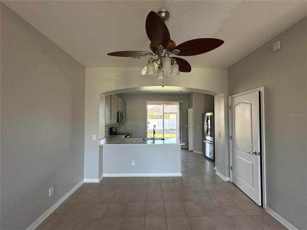 6950 TOWERING SPRUCE DRIVE, RIVERVIEW, FL 33578 — zdjęcie 4