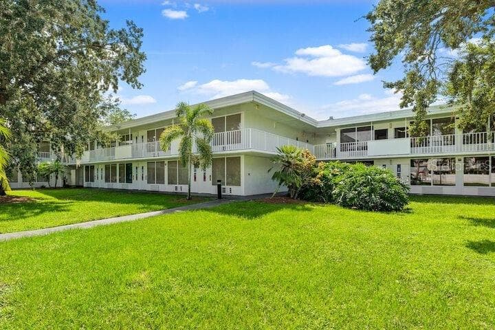2930 POLYNESIAN ISLE BOULEVARD # 245, KISSIMMEE, FL 34746