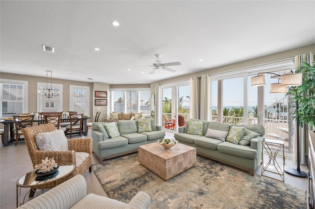 2201 AVENUE C, BRADENTON BEACH, FL 34217 — zdjęcie 4