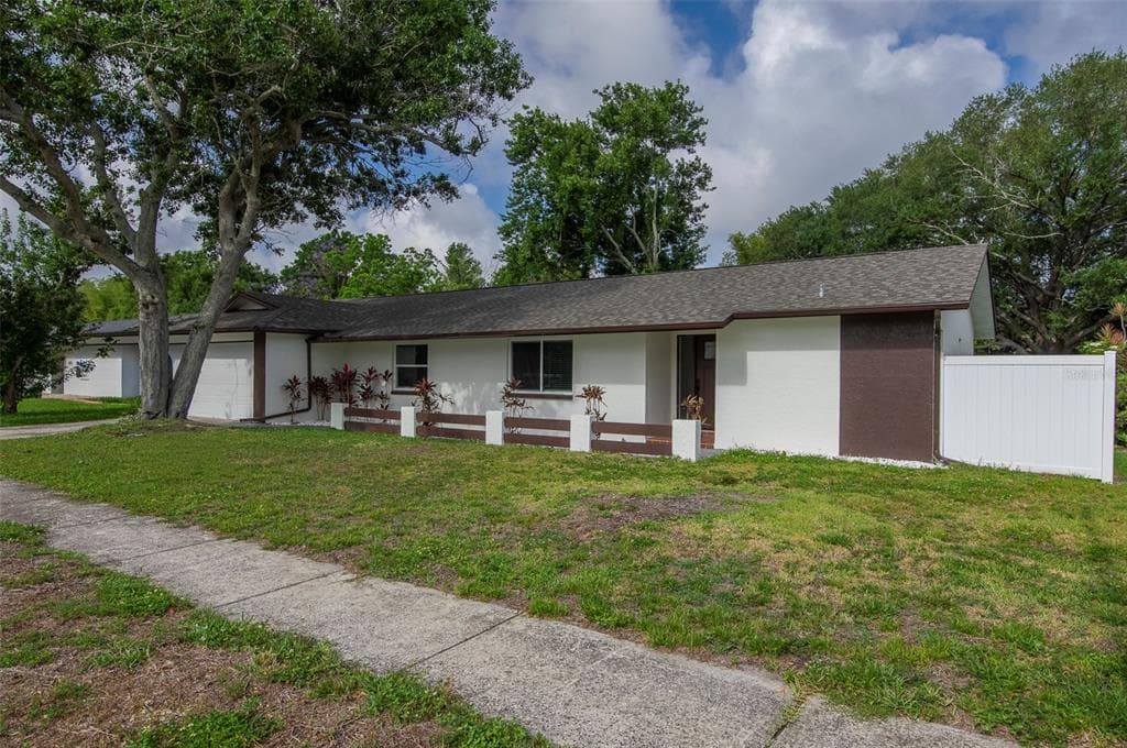 1689 MONTEREY DRIVE, CLEARWATER, FL 33756 — zdjęcie 2