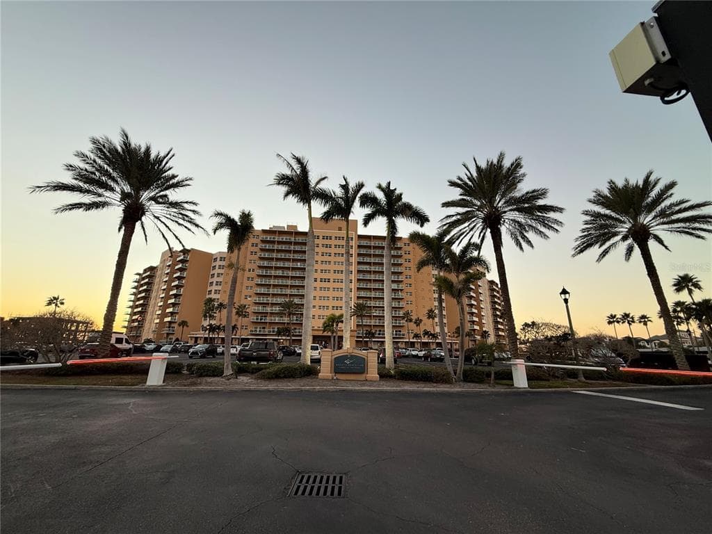 880 MANDALAY AVENUE # C410, CLEARWATER, FL 33767 — zdjęcie 2