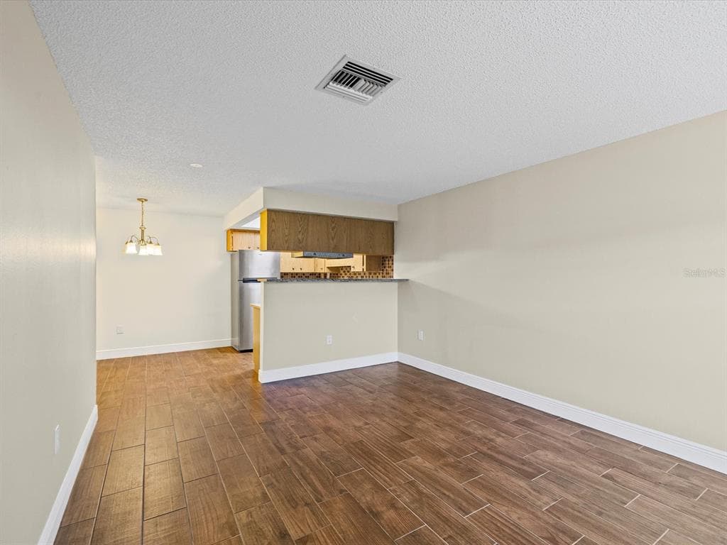 6037 CHESHAM DRIVE # 7, NEW PORT RICHEY, FL 34653 — zdjęcie 4