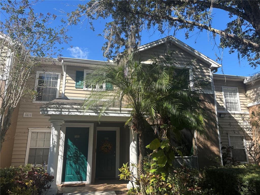 8809 MANOR LOOP # 202, LAKEWOOD RANCH, FL 34202
