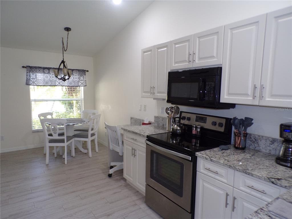 3845 ALBACETE CIRCLE # 50, PUNTA GORDA, FL 33950 — zdjęcie 5