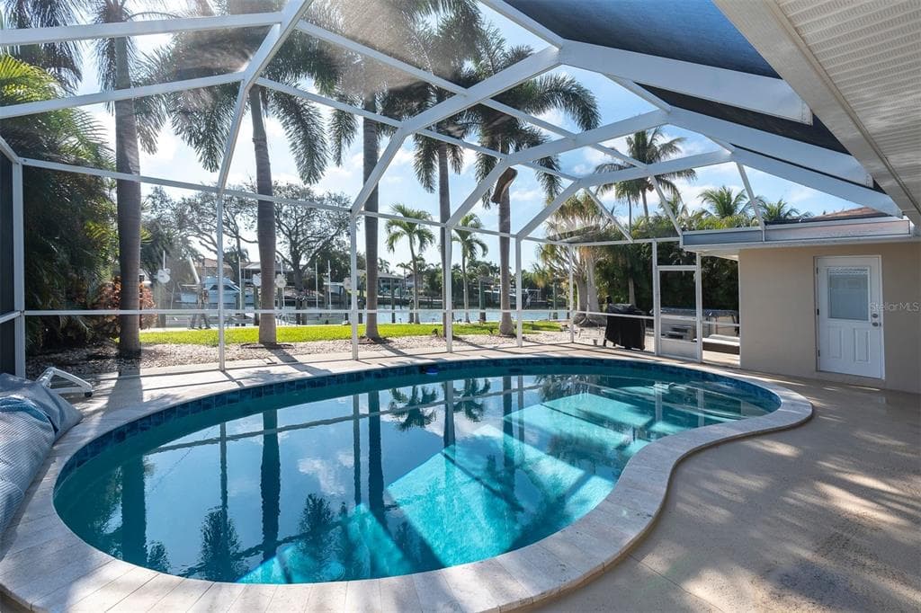 4200 46TH AVENUE S, ST PETERSBURG, FL 33711 — zdjęcie 3