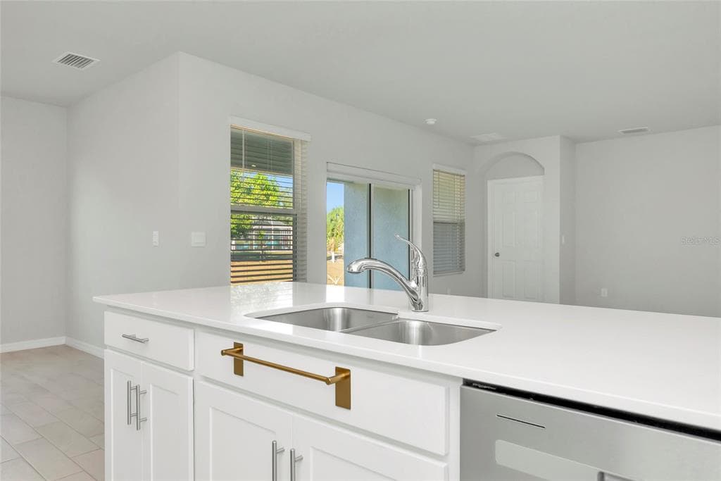 27131 GUAPORE DRIVE, PUNTA GORDA, FL 33983 — zdjęcie 4