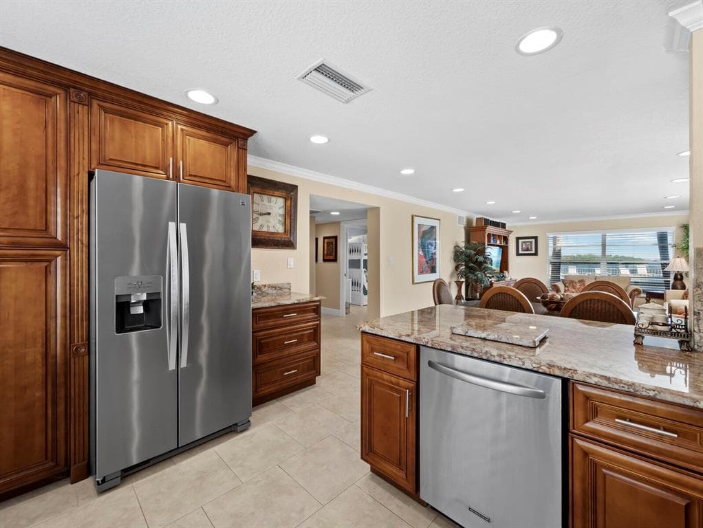 4430 EXETER DRIVE # M108, LONGBOAT KEY, FL 34228 — zdjęcie 3