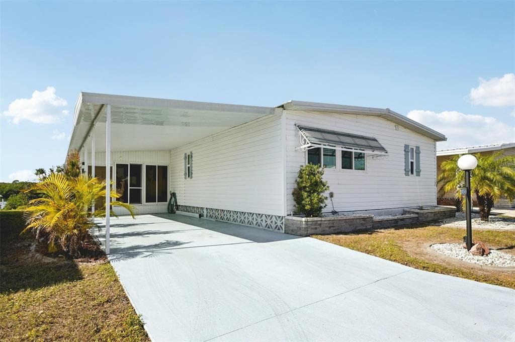 156 MARTINIQUE ROAD, NORTH PORT, FL 34287
