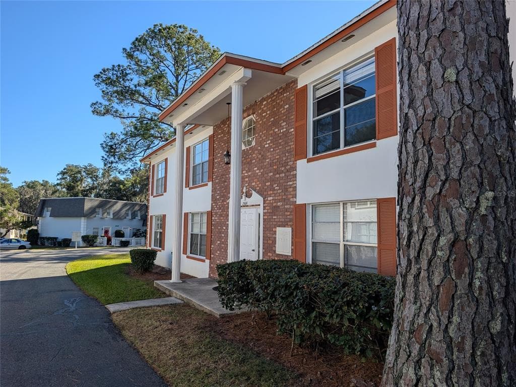 2564 SE 15TH AVENUE # E, OCALA, FL 34471