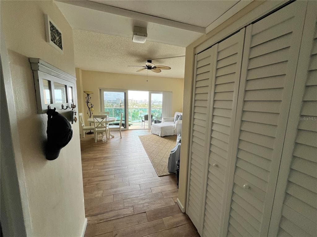880 MANDALAY AVENUE # S806, CLEARWATER BEACH, FL 33767 — zdjęcie 4