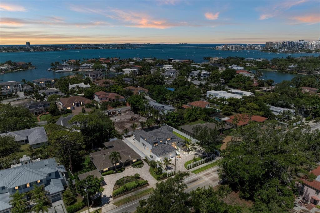 1516 S ORANGE AVENUE, SARASOTA, FL 34239 — zdjęcie 2