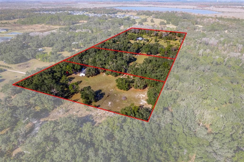 27910 DEBBIE ROAD, OKAHUMPKA, FL 34762 — zdjęcie 4