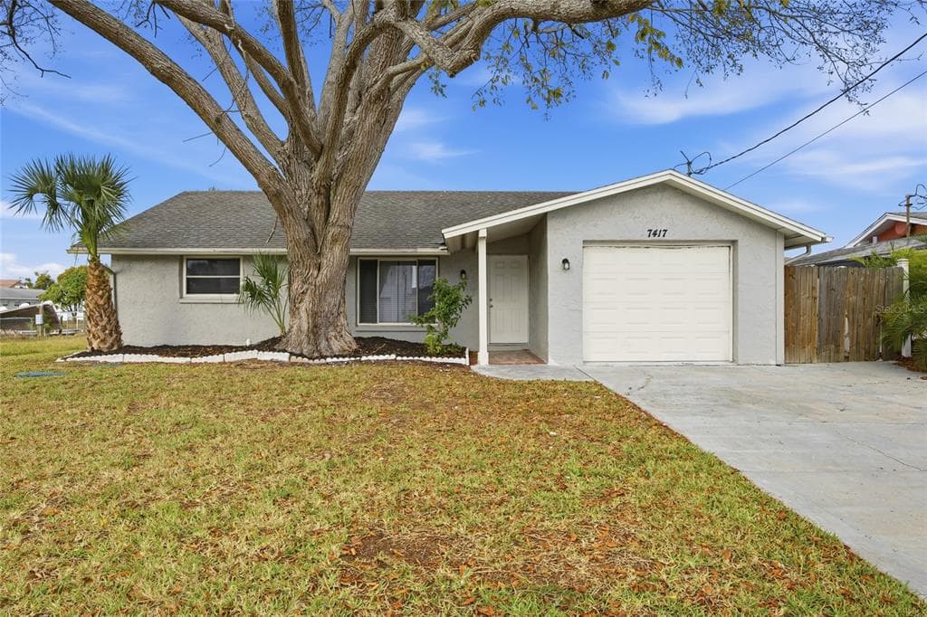 7417 MAKO DRIVE, HUDSON, FL 34667