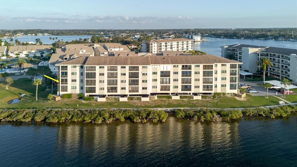 8211 BRENT STREET # 828, PORT RICHEY, FL 34668