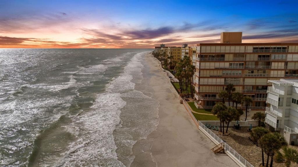 16333 GULF BOULEVARD # 215, REDINGTON BEACH, FL 33708 — zdjęcie 4