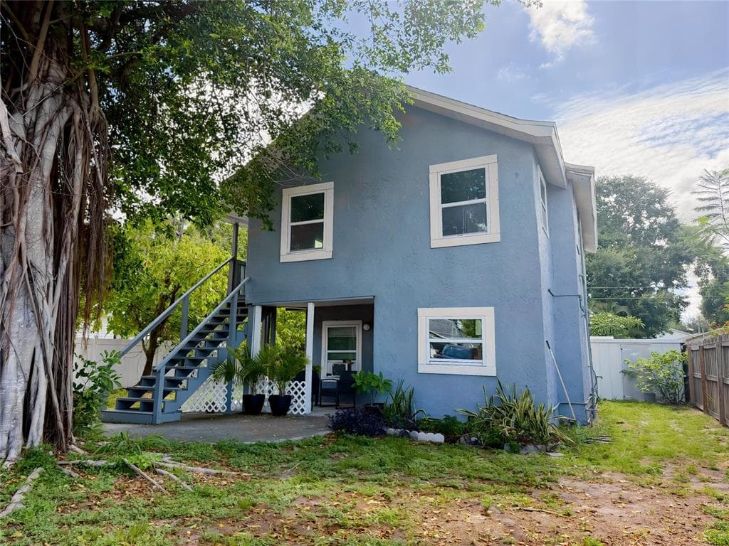 1208 17TH ST N, ST PETERSBURG, FL 33713