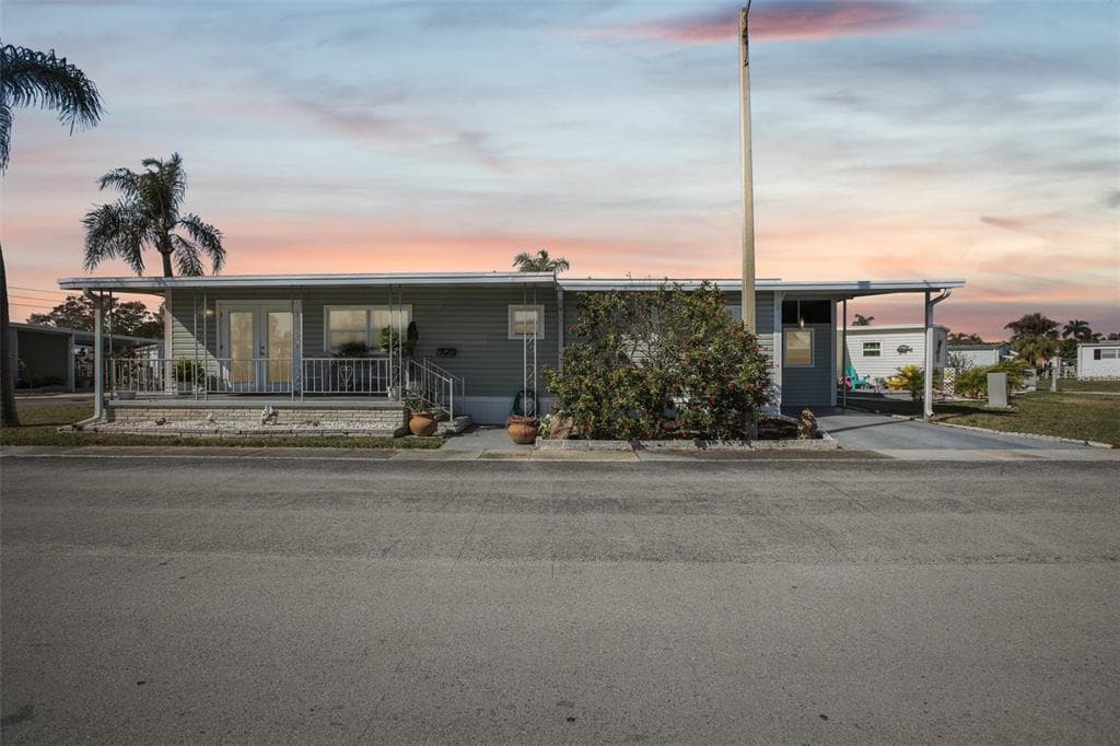 82123 B STREET N # 123, PINELLAS PARK, FL 33781