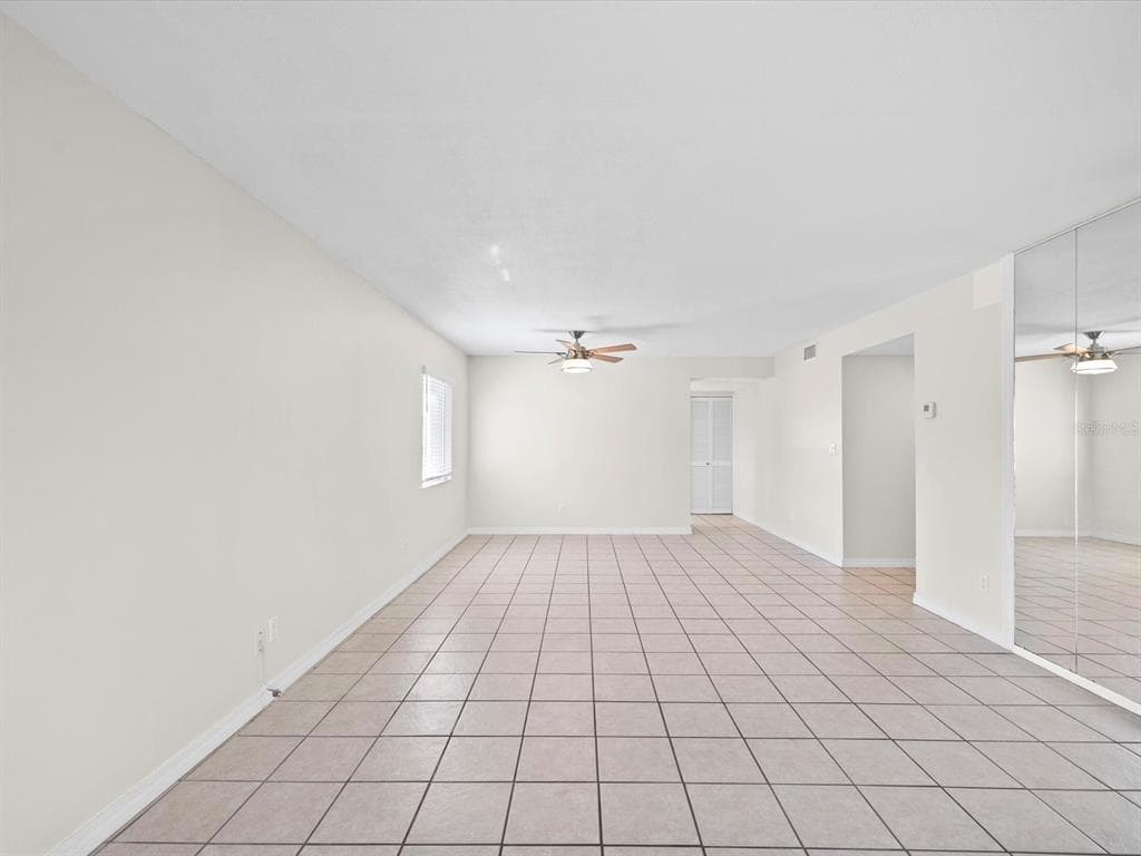 2737 ENTERPRISE ROAD E # 111, CLEARWATER, FL 33759 — zdjęcie 5