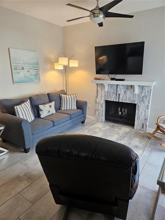 179 MEDALLION BOULEVARD # E, MADEIRA BEACH, FL 33708 — zdjęcie 2