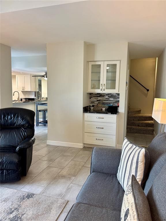 179 MEDALLION BOULEVARD # E, MADEIRA BEACH, FL 33708 — zdjęcie 4