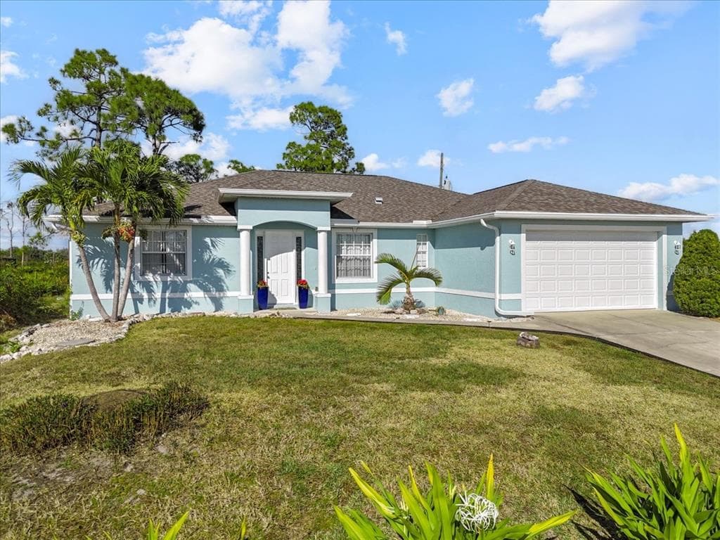 8 and 10 ABAFT PLACE, PLACIDA, FL 33946