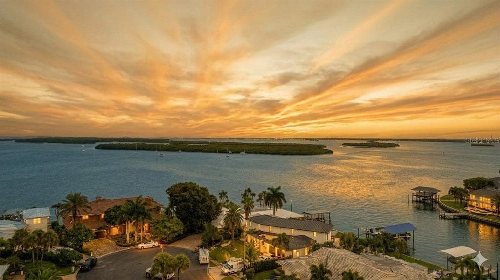 891 ISLAND WAY, CLEARWATER BEACH, FL 33767 — zdjęcie 2