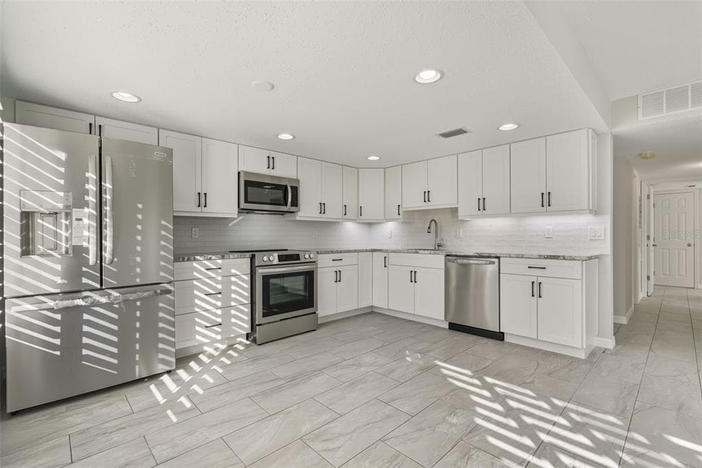 5055 N BEACH ROAD # 108, ENGLEWOOD, FL 34223 — zdjęcie 5
