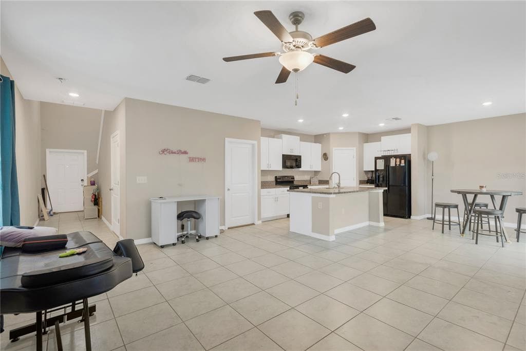 15501 WICKED STRONG STREET, SUN CITY CENTER, FL 33573 — zdjęcie 5