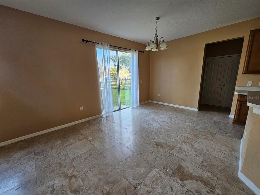 1881 STRATHMORE CIRCLE, MOUNT DORA, FL 32757 — zdjęcie 4