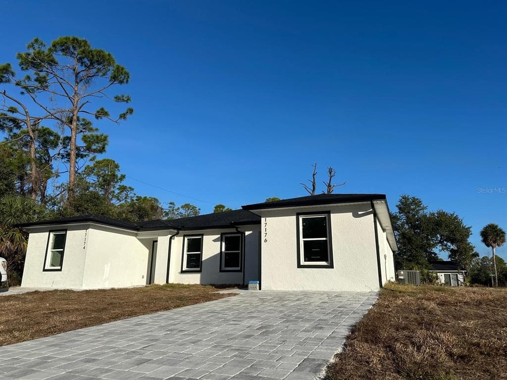 17174 NIXON AVENUE, PORT CHARLOTTE, FL 33948 — zdjęcie 2