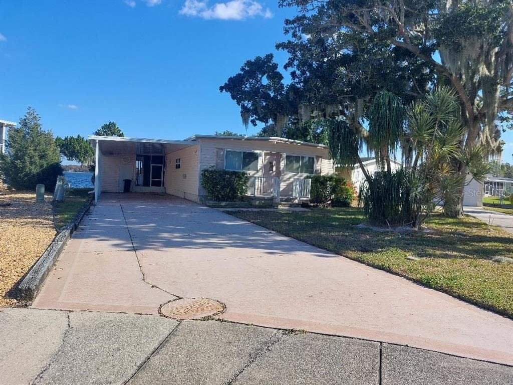 272 PHILADELPHIA BOULEVARD # 48, PALM HARBOR, FL 34684
