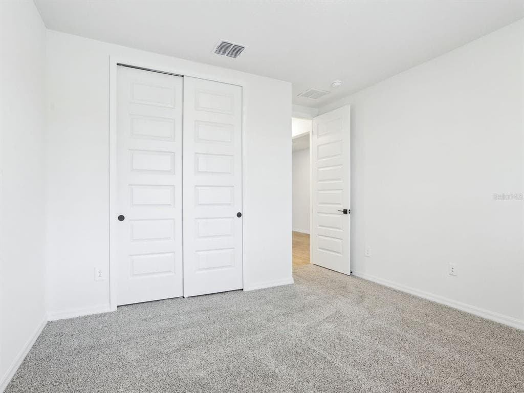 1705 DRAUGHTON DRIVE, ZEPHYRHILLS, FL 33541 — zdjęcie 5