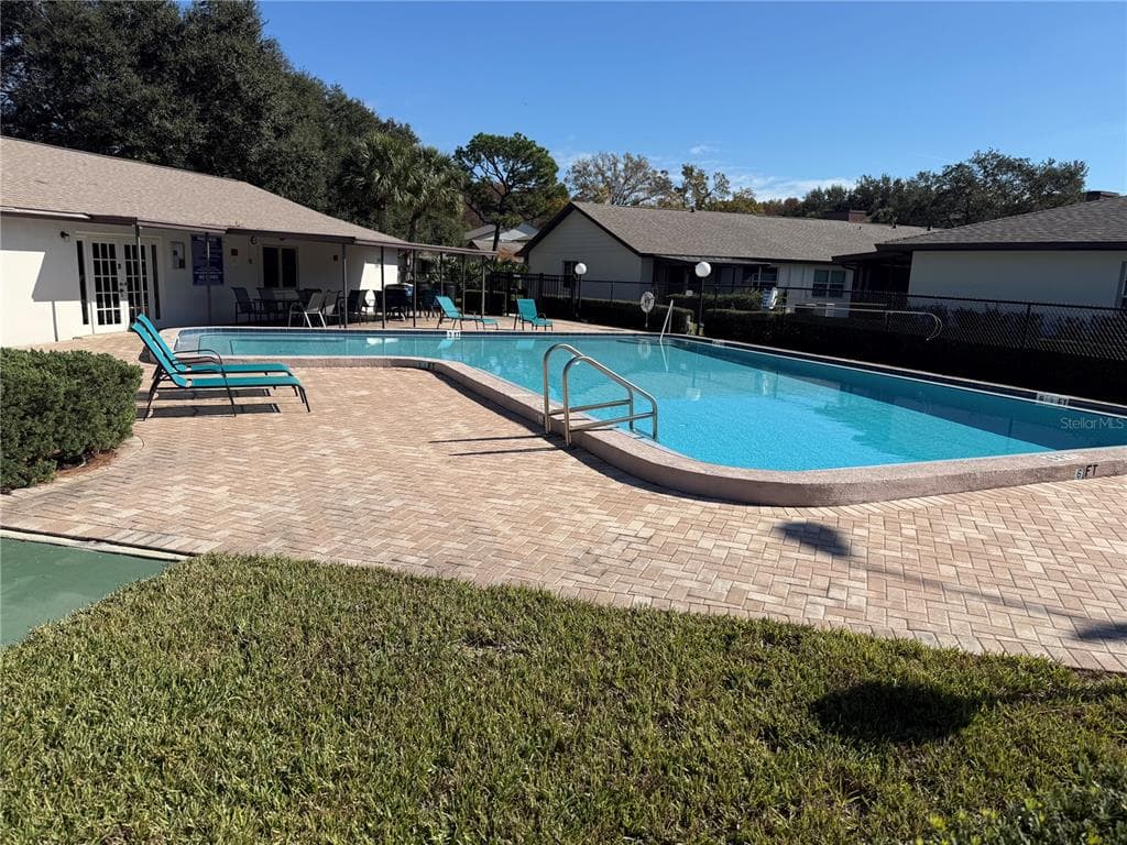 2452 ENTERPRISE ROAD # 29, CLEARWATER, FL 33763 — zdjęcie 2