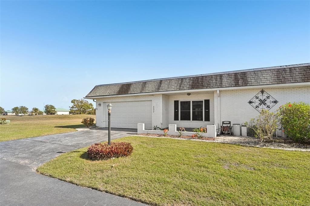 332 CLUB MANOR DRIVE, SUN CITY CENTER, FL 33573 — zdjęcie 2