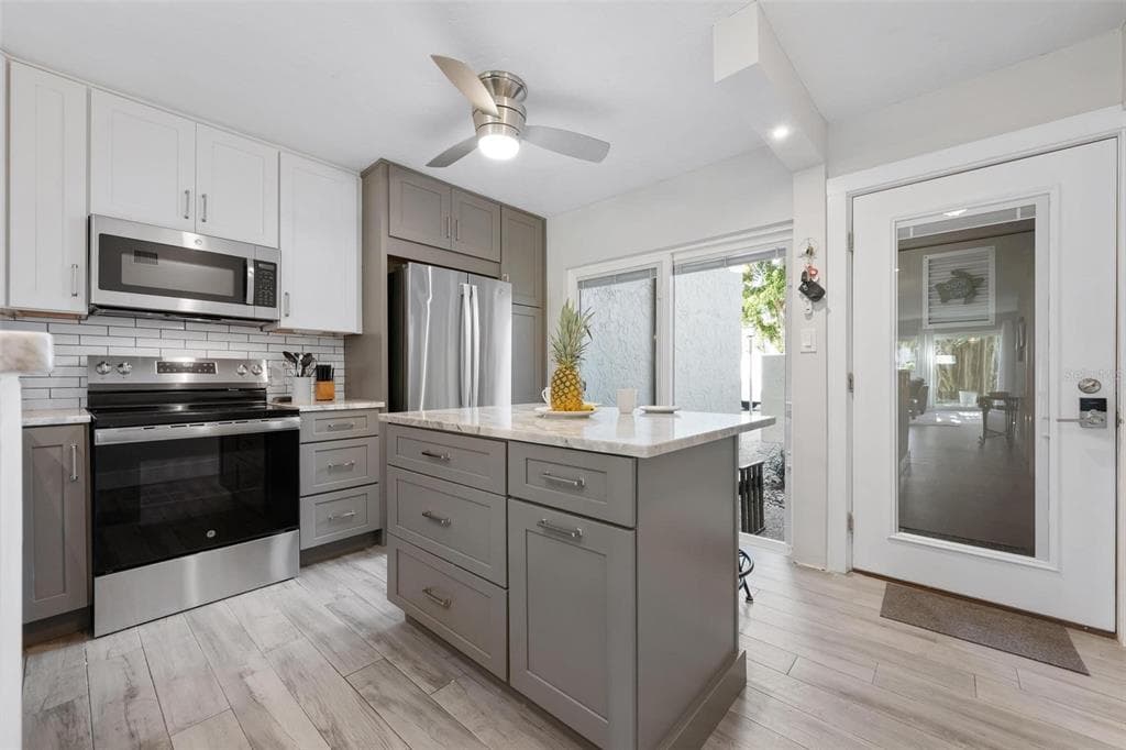 5260 GULF OF MEXICO DRIVE # 403, LONGBOAT KEY, FL 34228 — zdjęcie 4