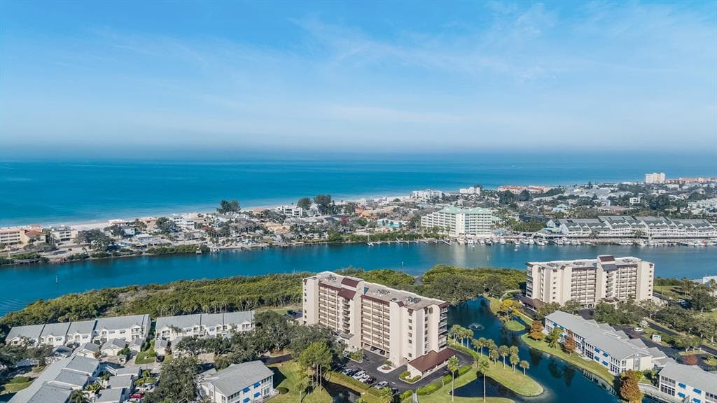 11590 SHIPWATCH DRIVE # 347, LARGO, FL 33774 — zdjęcie 2
