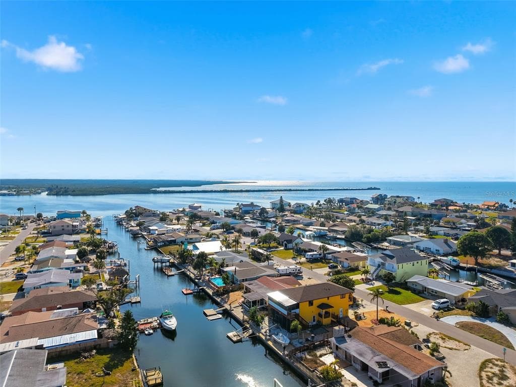13630 GARRIS DRIVE, HUDSON, FL 34667 — zdjęcie 3