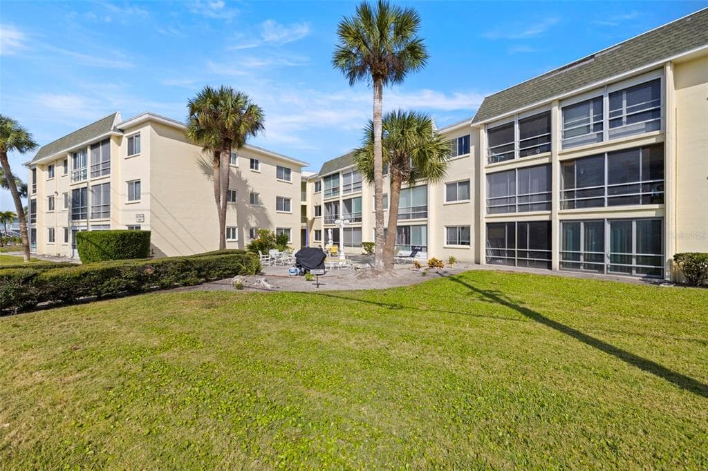 6767 SUNSET WAY # 206, ST PETE BEACH, FL 33706