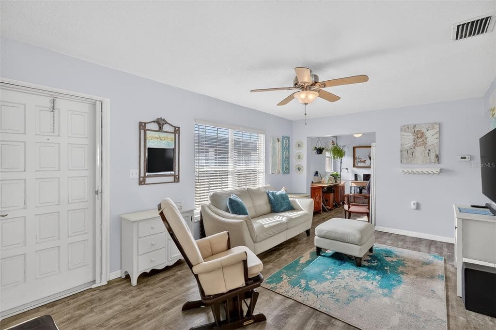 7825 38TH TERRACE N # 7825, ST PETERSBURG, FL 33709 — zdjęcie 3