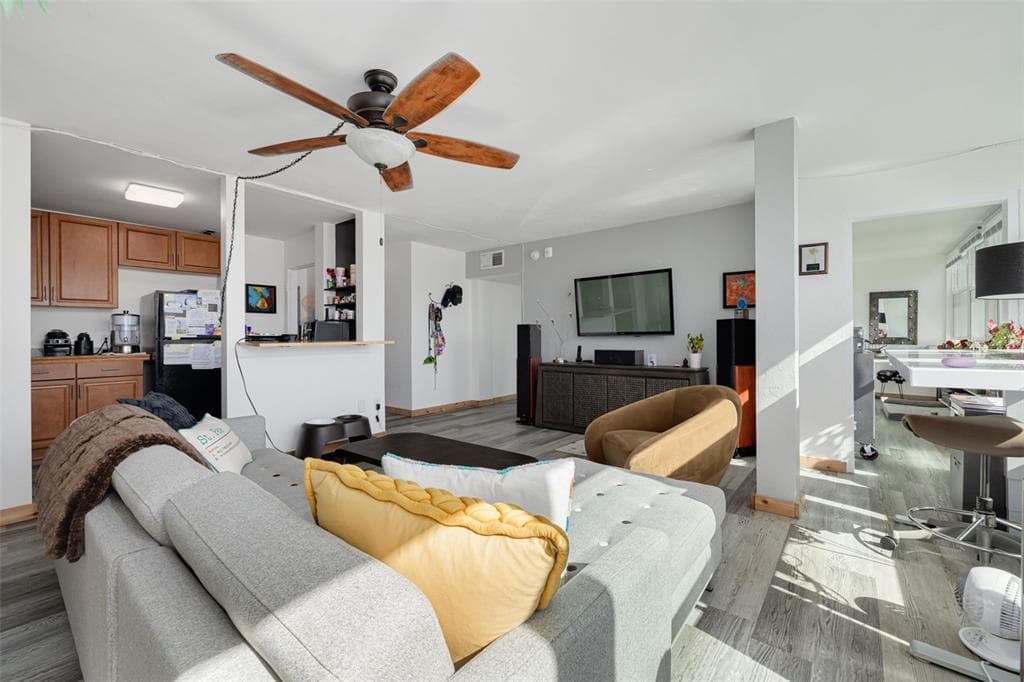 841 4TH AVENUE N # 38, ST PETERSBURG, FL 33701 — zdjęcie 3