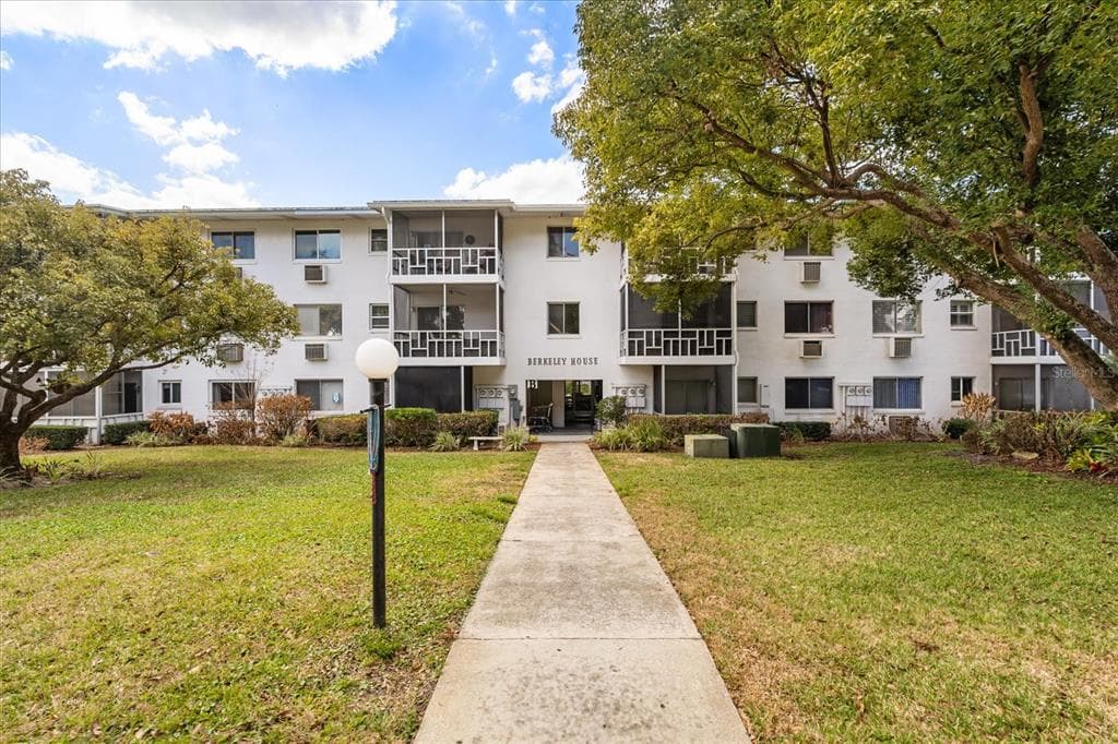 1700 6TH STREET NW # B24, WINTER HAVEN, FL 33881