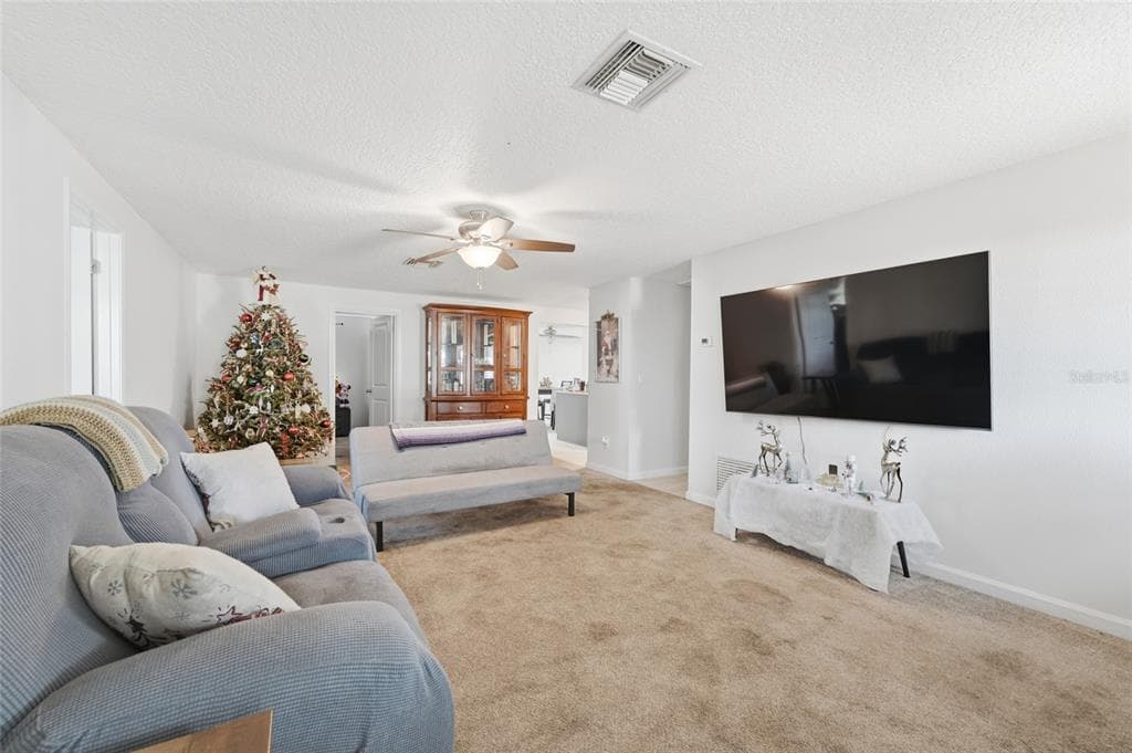2455 KIMBERLY DRIVE, DELTONA, FL 32738 — zdjęcie 3