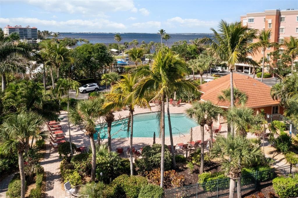 14815 LAGUNA DRIVE # 702, FORT MYERS, FL 33908 — zdjęcie 2