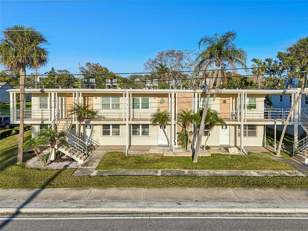 4565 DUHME ROAD # 203, ST PETERSBURG, FL 33708