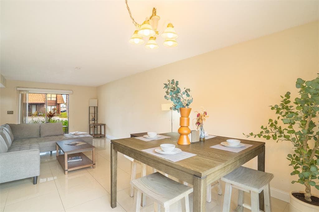 1836 N CRYSTAL LAKE DRIVE # 104, LAKELAND, FL 33801 — zdjęcie 5