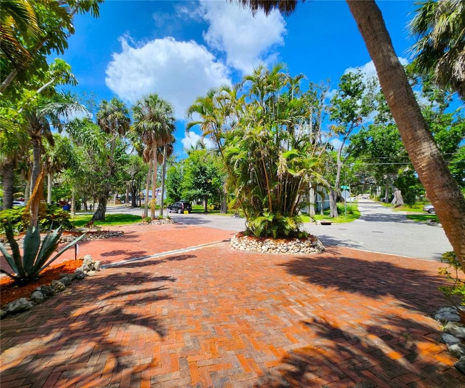 102 17TH STREET NE, BRADENTON, FL 34208 — zdjęcie 4
