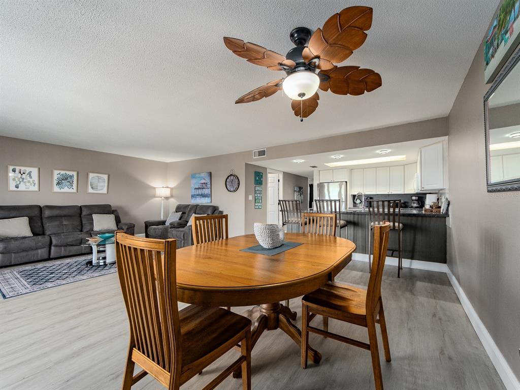 19610 GULF BOULEVARD # 303, INDIAN SHORES, FL 33785 — zdjęcie 5